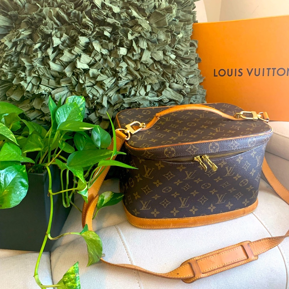 Louis Vuitton Nice Vanity Vintage